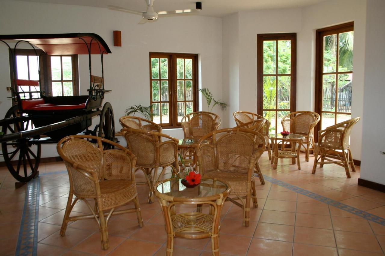 Hibiscus Garden Hotel Tissamaharama Esterno foto